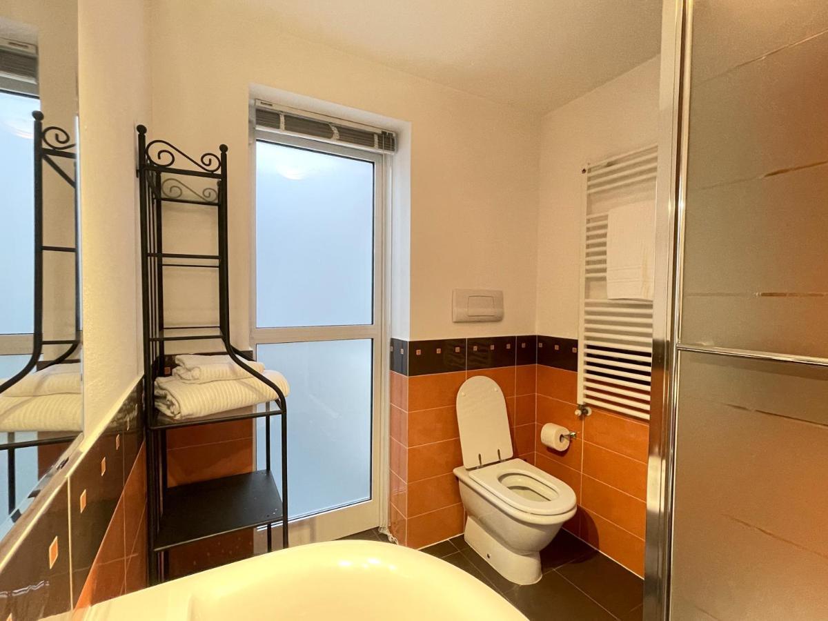 Accomodo Mit48 Trivanotortona Lägenhet Milano Exteriör bild